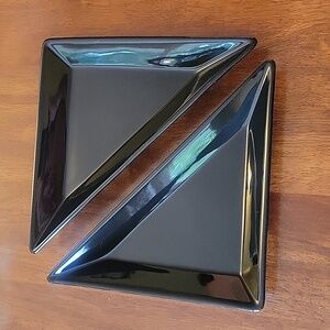 Black Simple Editions Triangular Dishes by The Pampered Chef